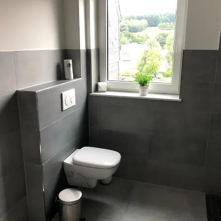 Sauerland Wellness Apartment Mit Sauna Und Jacuzzi Ольпе
